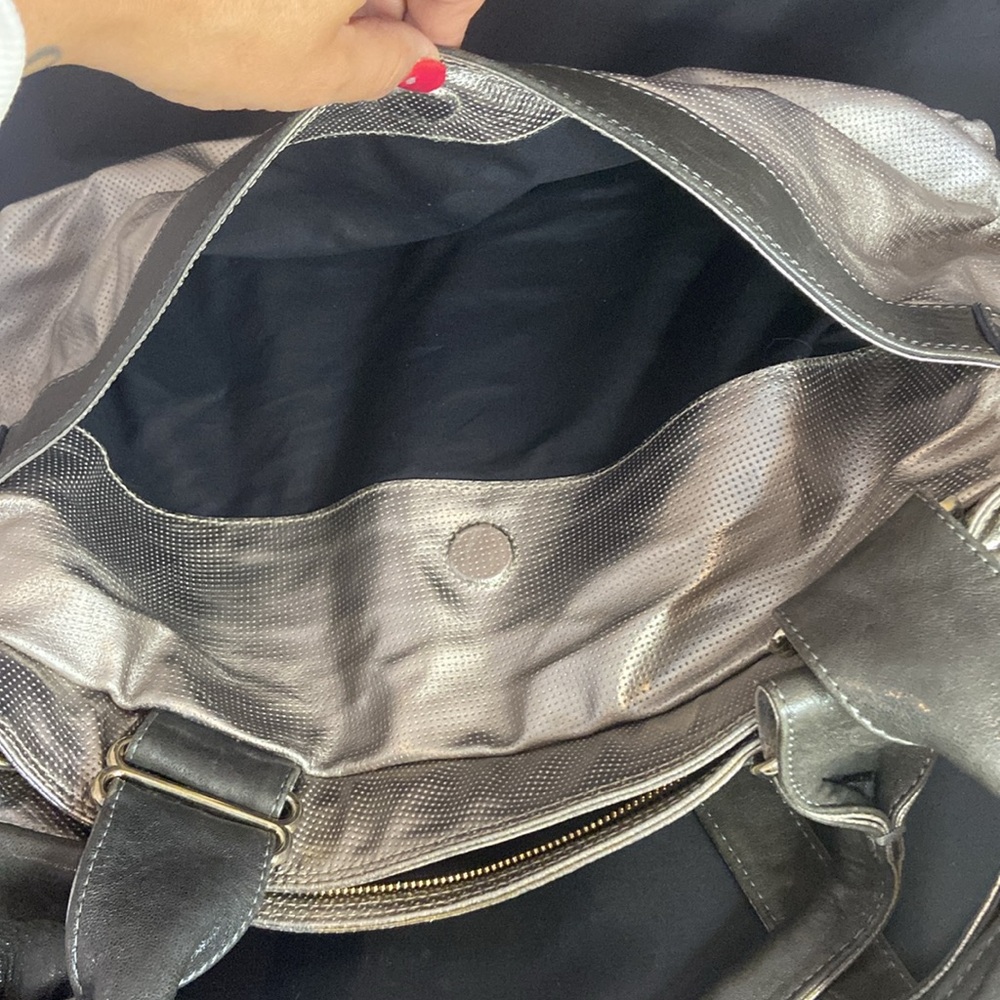 See by Chloe Daytripper Metallic handbag - Picture 9 of 13